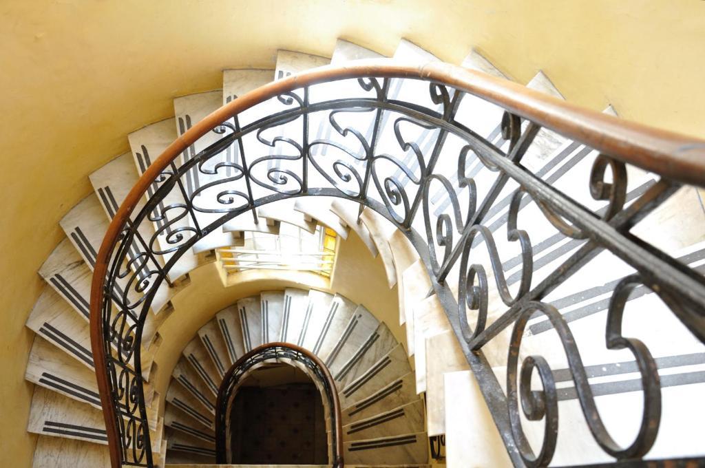 בואנוס איירס Hotel Bolivar מראה חיצוני תמונה